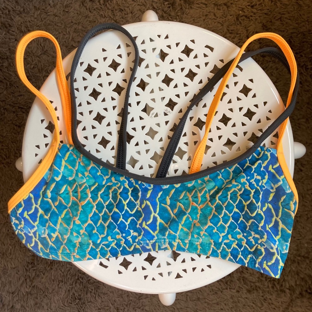 Jolyn Mermaid Print Top, size S